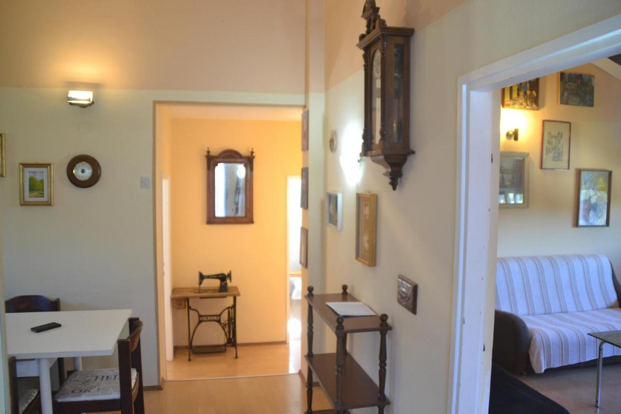 Villa Valkane Pet Friendly 150M From The Stunning Valkane Beach, City Indoor Pools-Fitness And City Mall Pula Bagian luar foto