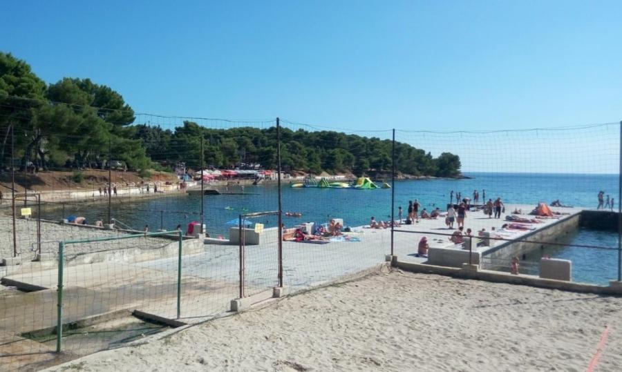 Villa Valkane Pet Friendly 150M From The Stunning Valkane Beach, City Indoor Pools-Fitness And City Mall Pula Bagian luar foto