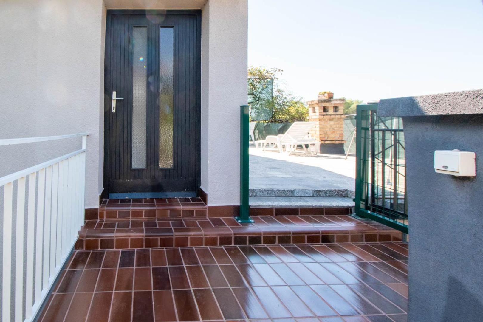 Villa Valkane Pet Friendly 150M From The Stunning Valkane Beach, City Indoor Pools-Fitness And City Mall Pula Bagian luar foto